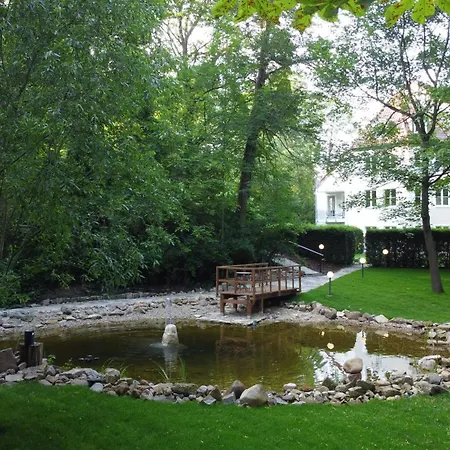 Отель Weltemuehle By Miri's Дрезден